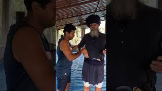 Drawing the Katar in Shastra Vidya with Gurdev Nidar Singh