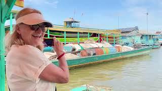 Traveling Tips Angkor Wat Temple // Cambodia Floating Village //  Cambodia Lifestyle