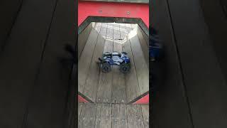 Mein RC Auto fährt Loopings #rc #rccar