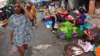 Cambodian Street Food - Walking Tour Visit The Old Market & Kandal Market in Phnom Penh City