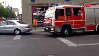 Feuerwehr Berlin Einsatzfahrt mit Idiot - firefighter Berlin ride along with dumbs