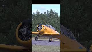 Noorduyn AT 16 Harvard Texan.  Engine test and sound