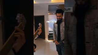 A soulful voice and melody of BilalSaeed singing AdhiAdhiRaat unplugged #bilalsaeed #bilalsaeedmusic