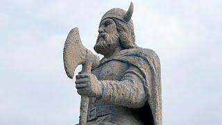 Horns or no horns? Gimli, Man. Viking statue sparks accuracy debate