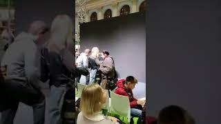 Андрей #Фурсов снова "порвал" зал на #ммкя #книга #андрейфурсов #очередь #shortvideo
