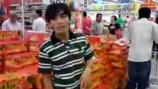 canh%20ma%20lay+Motor-Show_2004_Thailand_2_[vietgiaitri.com]_converted_converted[1].mp4