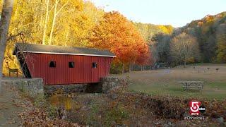 Kent, Connecticut is a leaf peeper's paradise