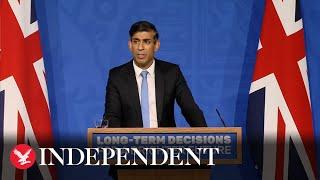 Rishi Sunak announces ban on petrol and diesel cars will be delayed until 2035