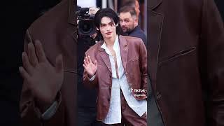 When you call him & he hears you in the crowd  #winmetawin #pradass26 #pradass26xwin #prada #shorts