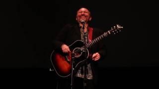 Colin Hay performs "Down Under" (Men At Work) at the Santa Cruz Guitar 40th Anniversary Concert