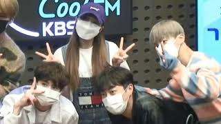 Highlight Dujun (윤두준) Apink Eunji (정은지) Cute Moments Part 18 at KBS Cool FM Jung Eunji