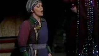 Katia Ricciarelli - Turandot - Liu's Death Scene