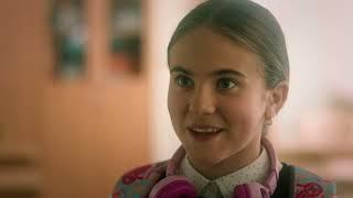 Самый необычный любовный треугольник! Павлин или Треугольник в квадрате
