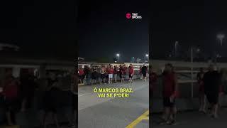 JOGADORES, DIRETORIA E SAMPAOLI XINGADOS! TORCIDA DO FLAMENGO PROTESTOU NO AEROPORTO DO RIO #shorts