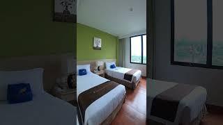 MENGINTIP KAMAR DI HOTEL PADAJAJARAN SUITES BOGOR YANG VIEWNYA LANGSUNG KE ARAH POM BENSIN