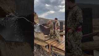Старатели поделились Первая подача  в этом сезоне #золотодобыча #вахта #сезон
