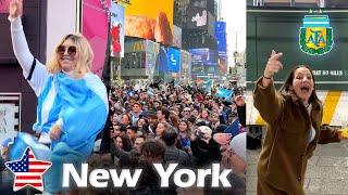  ARGENTINA FANS GO CRAZY IN TIMES SQUARE  WORLD CUP CELEBRATIONS New York 2022