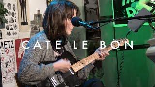 Cate Le Bon - "Wonderful" (Live on Radio K)