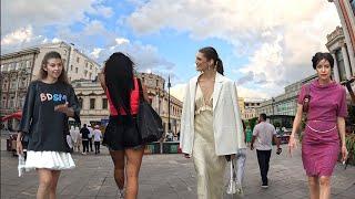 RICH and POOR Russian Girls Walking on Moscow's Busiest Street! Big walking tour 4K