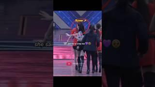 That's why she's army princess  #blackpink #bts #jisoo