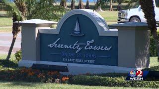 Workers deliver vaccines to Seminole County senior living community