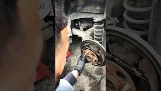 Toyota yaris rear bearing replacement