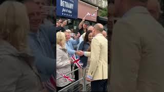 Prince William cheered in Belfast ️ #princewilliam #breakingnews #shorts