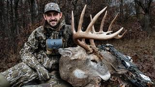 A Buck Called Blondie : Forrest’s LARGEST BUCK YET in Missouri | Deer Season 24