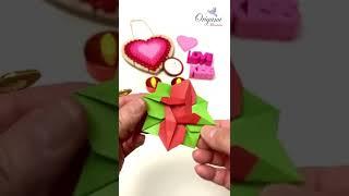 Magic Camelia by Noriko Sumida