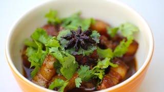 Phuket Belly Pork Stew - Moo Hong (หมูฮ้อง)