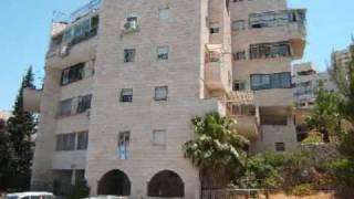 Jerusalem Har nof an apartment of 4 rooms 110 s.m. Must be renovated.wmv