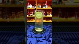 Imperial Fizz (Leo) made with whiskey as the base wine Complete, the taste is cool and refreshing