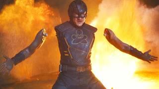 Top 25 Moments When Superheroes Destroy the Villain