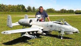 GIANT RC A-10 WARTHOG WITH BRRRRT & FLARE