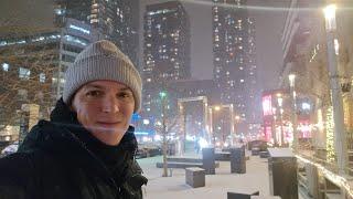 Toronto LIVE: It's snowing... Friday night on Eglinton West in 4K60!