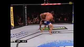  Крутой размен в 3м раунде. ️ Jose Aldo vs Chad Mendes 2