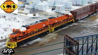 Little Geeps Work a Large Transload Yard *Drone Video*