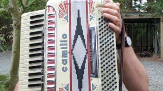 A Quick Accordion Breakfast Session