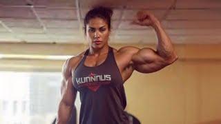 STRONG BODYBUILDER WOMAN WITH IRON BICEPS : SANTANA