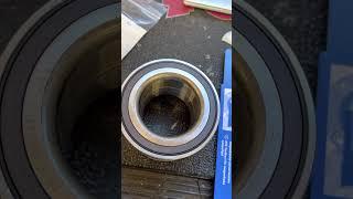 Mercedes c300 4Matic front hub replacement. Quick tip before replacement of wheel bearing