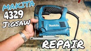 Repairing a Makita 4329 Jigsaw that's cutting very slowly. How to change the guide wheel.