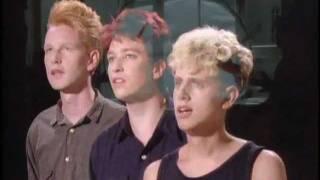 1983 - Everything Counts (Video Oficial) - Subtitulado