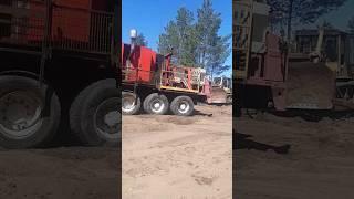 МБУ. СВОЕ ОТРАБОТАЛА ЕДЕТ НА ПЕНСИЮ #бурение #газпром #drilling #татнефть #топ #music #dr #буровая