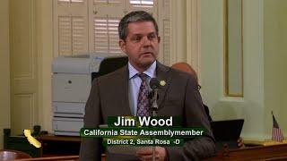 Wood Adjourns Assembly Session in Memory of Retired Healdsburg Police Chief Kevin Burke