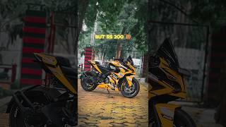 KTM RC200 VS BAJAJ PULSAR RS200  || BRO BIKER || #shorts #rider #vs #rs200 #ktm #brobiker