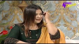 Sana Gul sings very beautiful pashto tappy. Must watch.