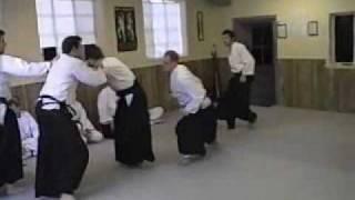 Aikido kova su keliais užpuolikais