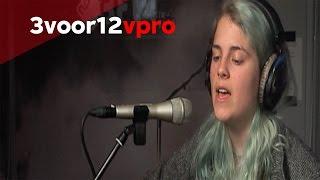 Marika Hackman - Claude Girl Live bij 3voor12 Radio