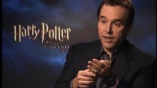 Director Chris Columbus interview on "Harry Potter" (2002)