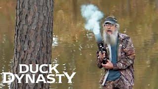 Duck Dynasty: Jase and the Guys Buy Jep a Special Present